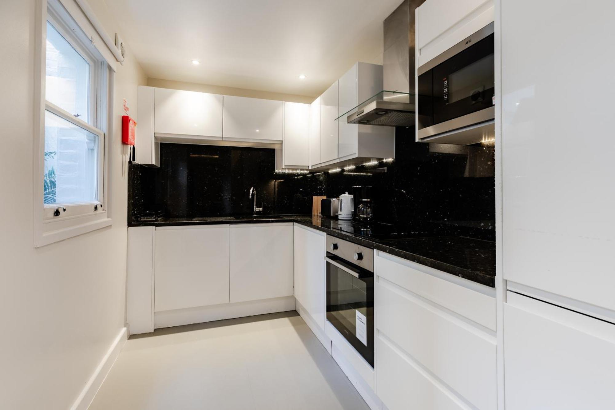 High Street Kensington Apartment London