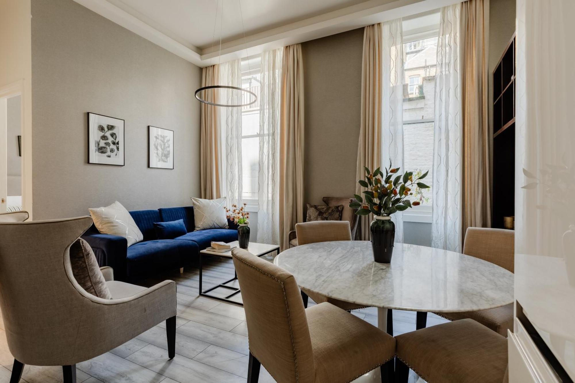 Apartment High Street Kensington London