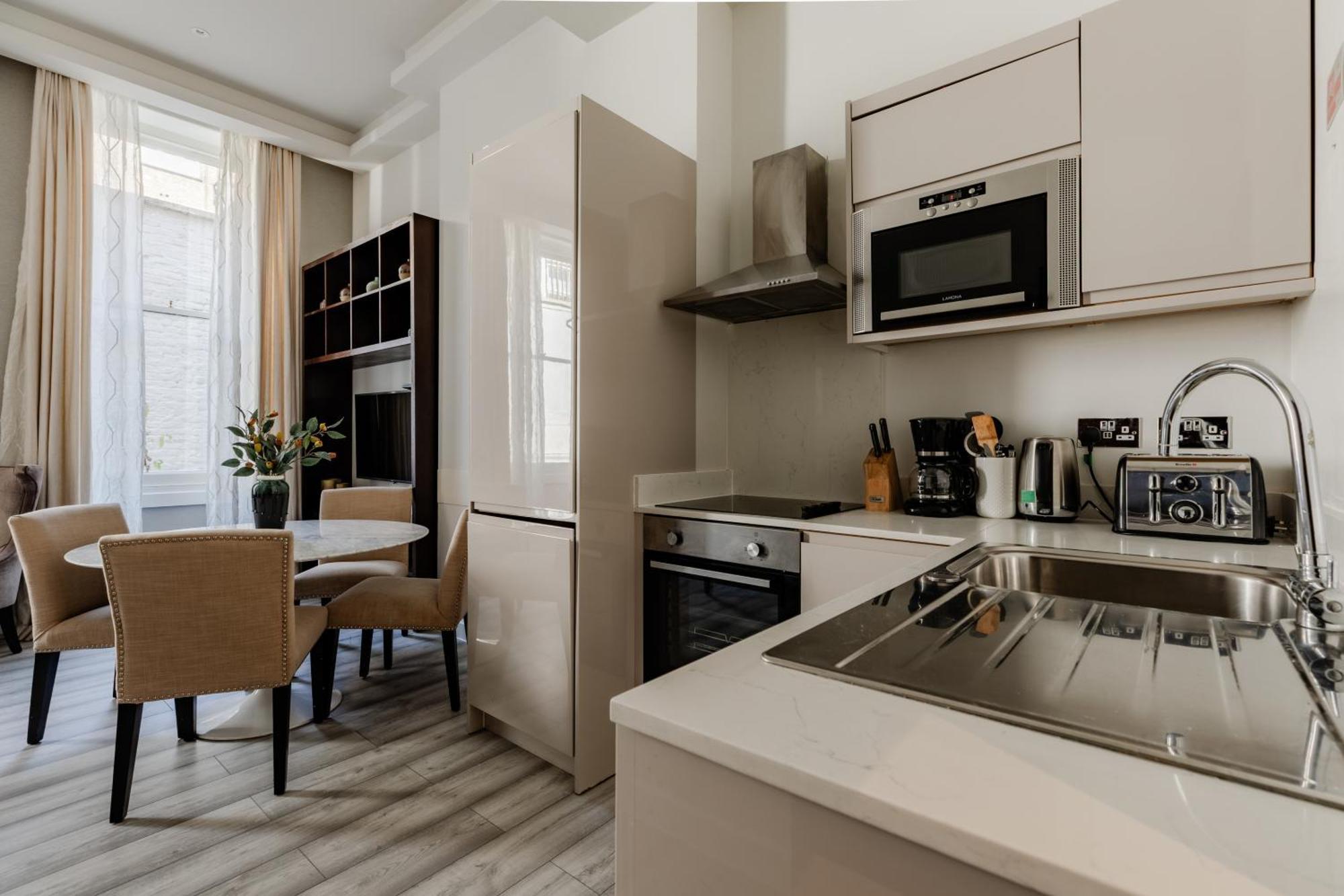 High Street Kensington Apartment London