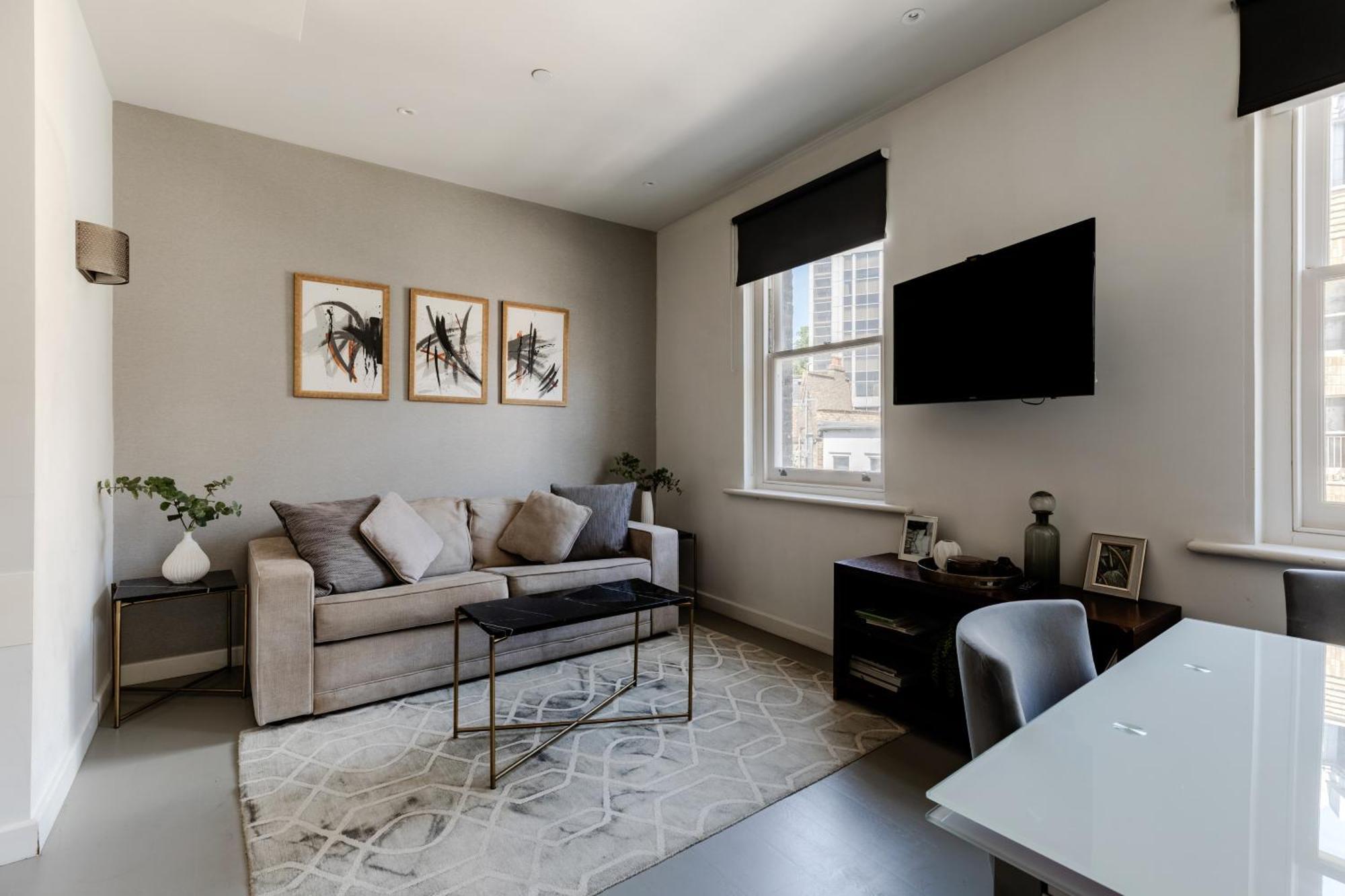 Apartment High Street Kensington London